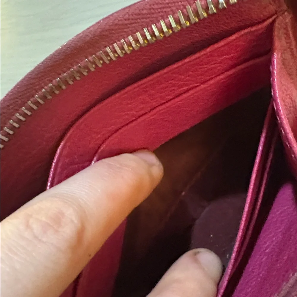 Miu‎ Miu Fuchsia Leather large Wallet 8.5